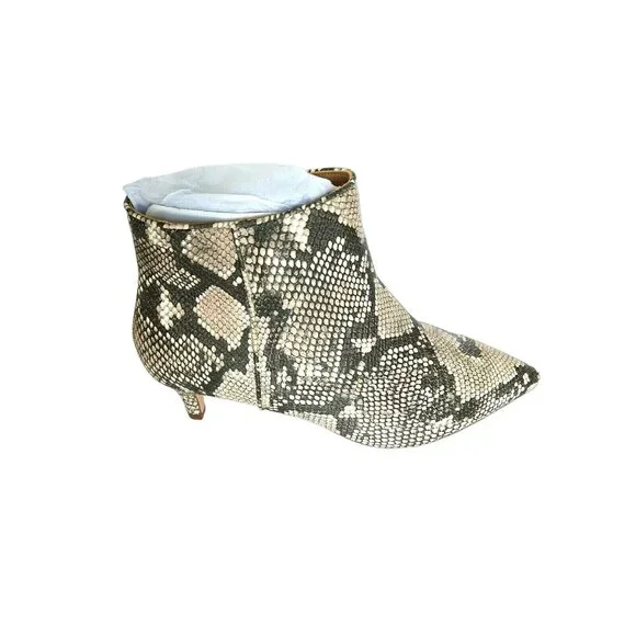 ComfortView Meredith Ankle Bootie Women Size 7 WW Snakeskin Print Kitten Heel - Picture 2 of 7